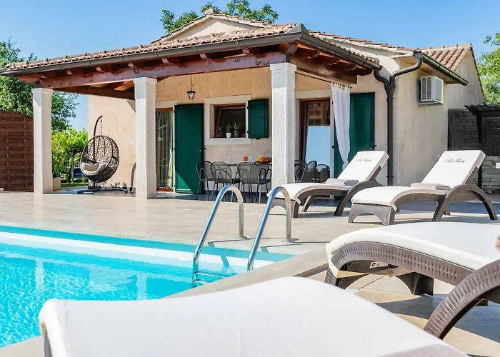 Holiday Home Poli Murvu By Interhome